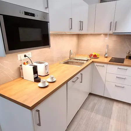 Appartement Baross40 *